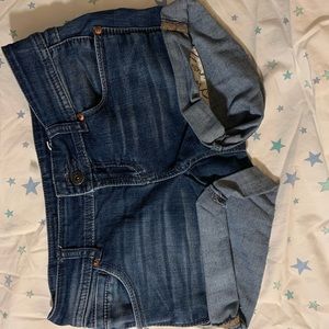 Classic dark jean short